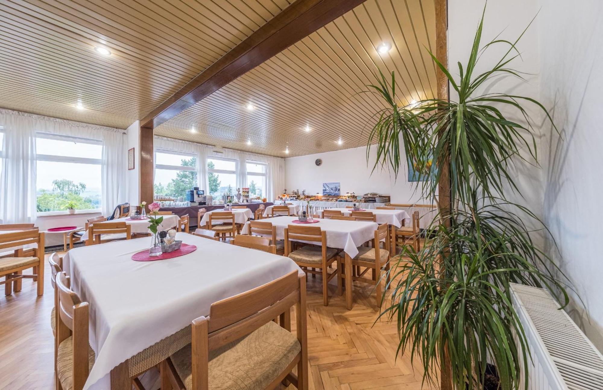 Penzion Kozi Horka U Brnenske Prehrady Brno Exterior foto